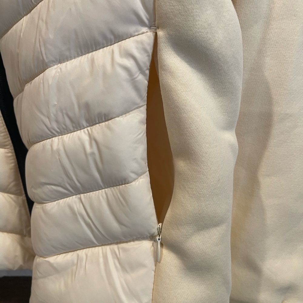 ZYIA Perfect Fall or Spring Jacket - Picture 9 of 10
